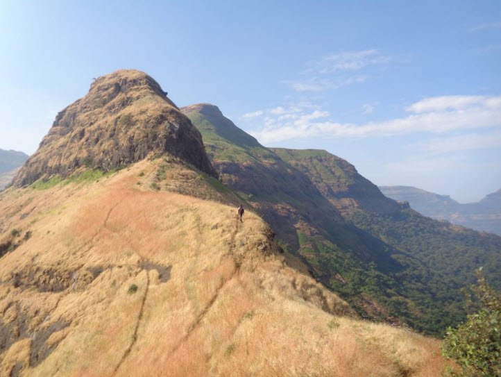 Pabargad Fort, Maharashtra, India
